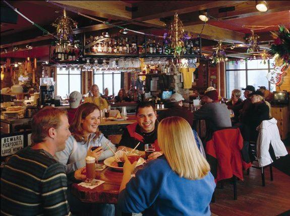 Mountain Lodge Snowshoe Dış mekan fotoğraf
